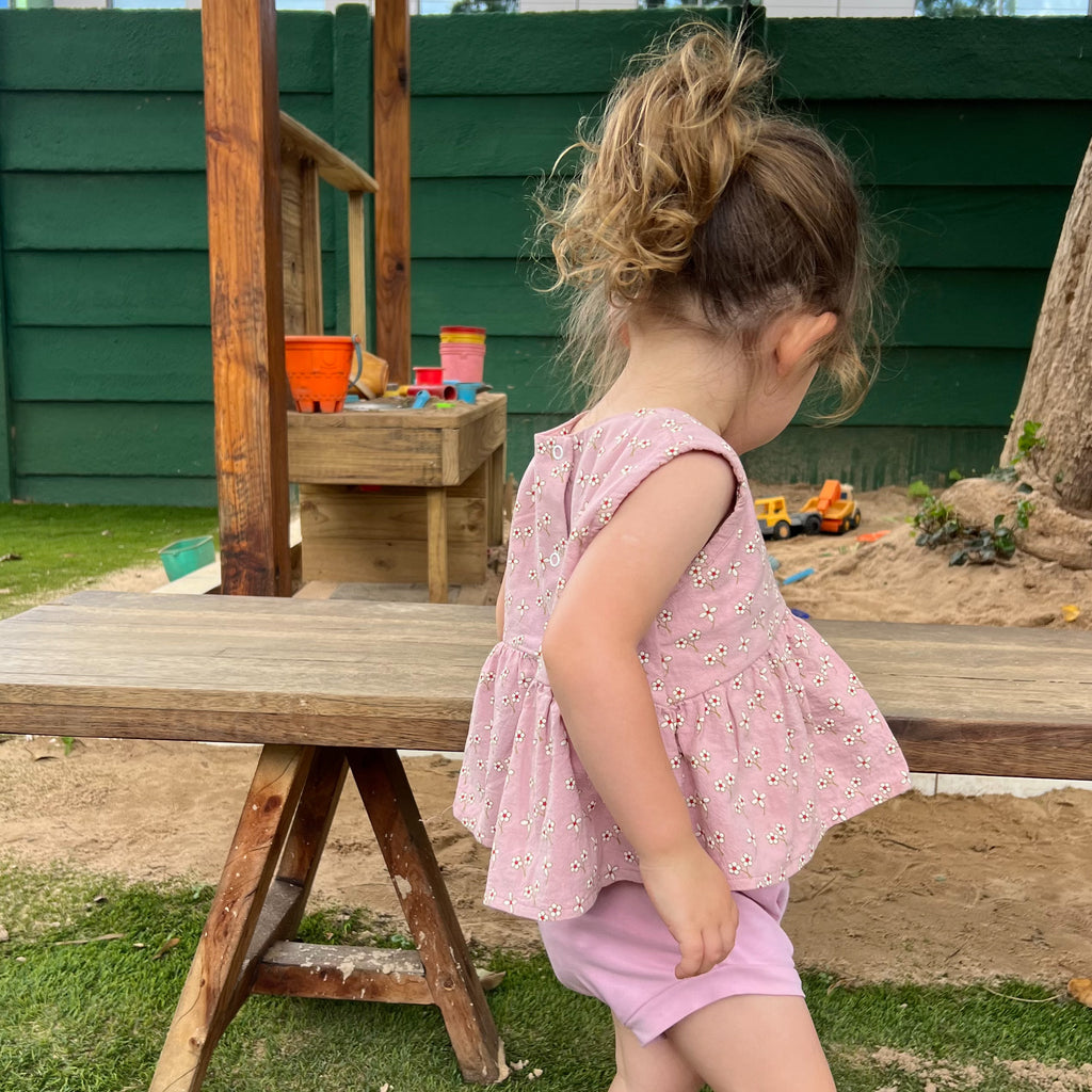 Daisy Top 2 - 3 years